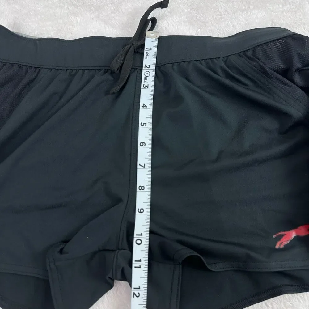 Under Armour Women's Size M Athletic Running Shorts Black Sporty Basic‎ Gym